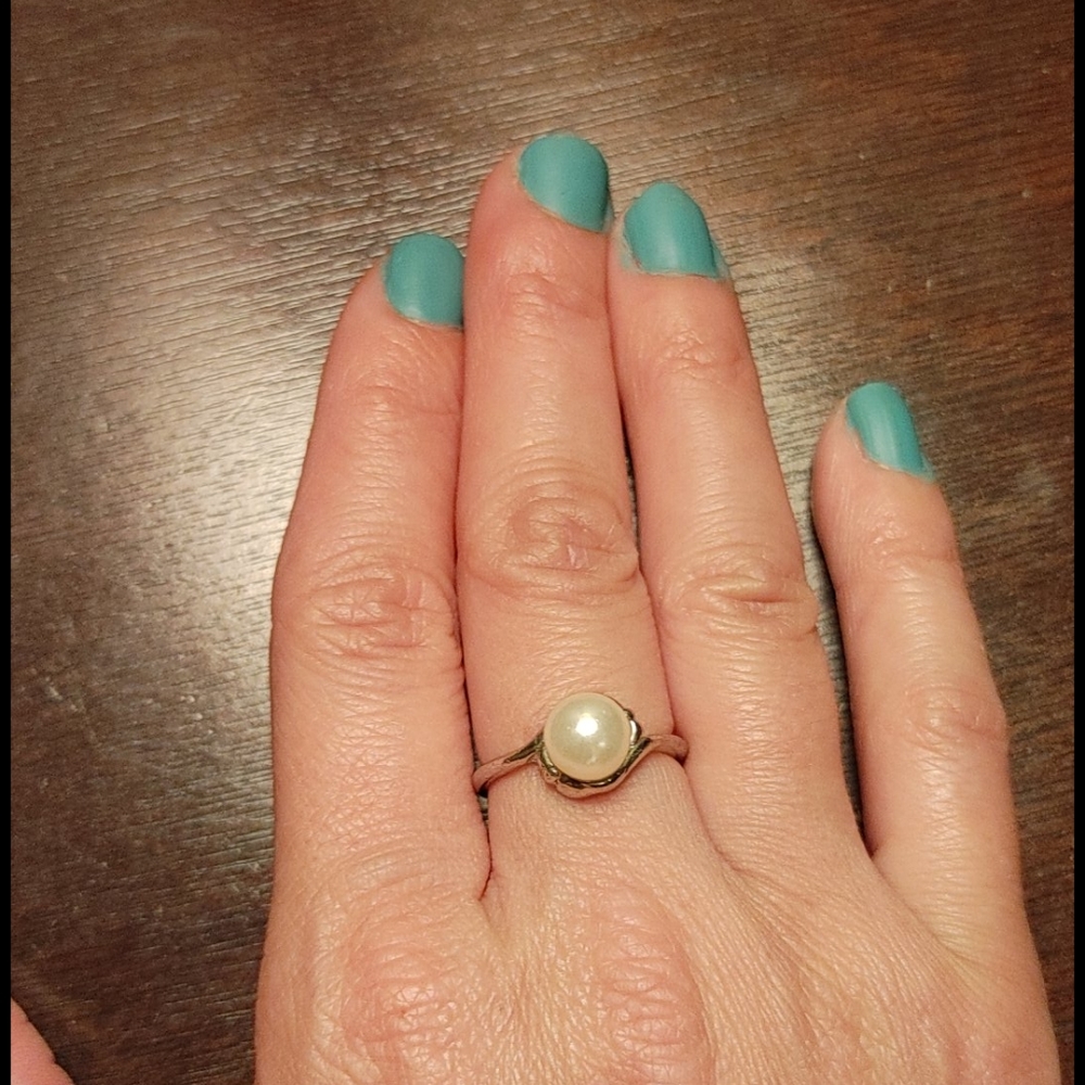 Faux pearl ring